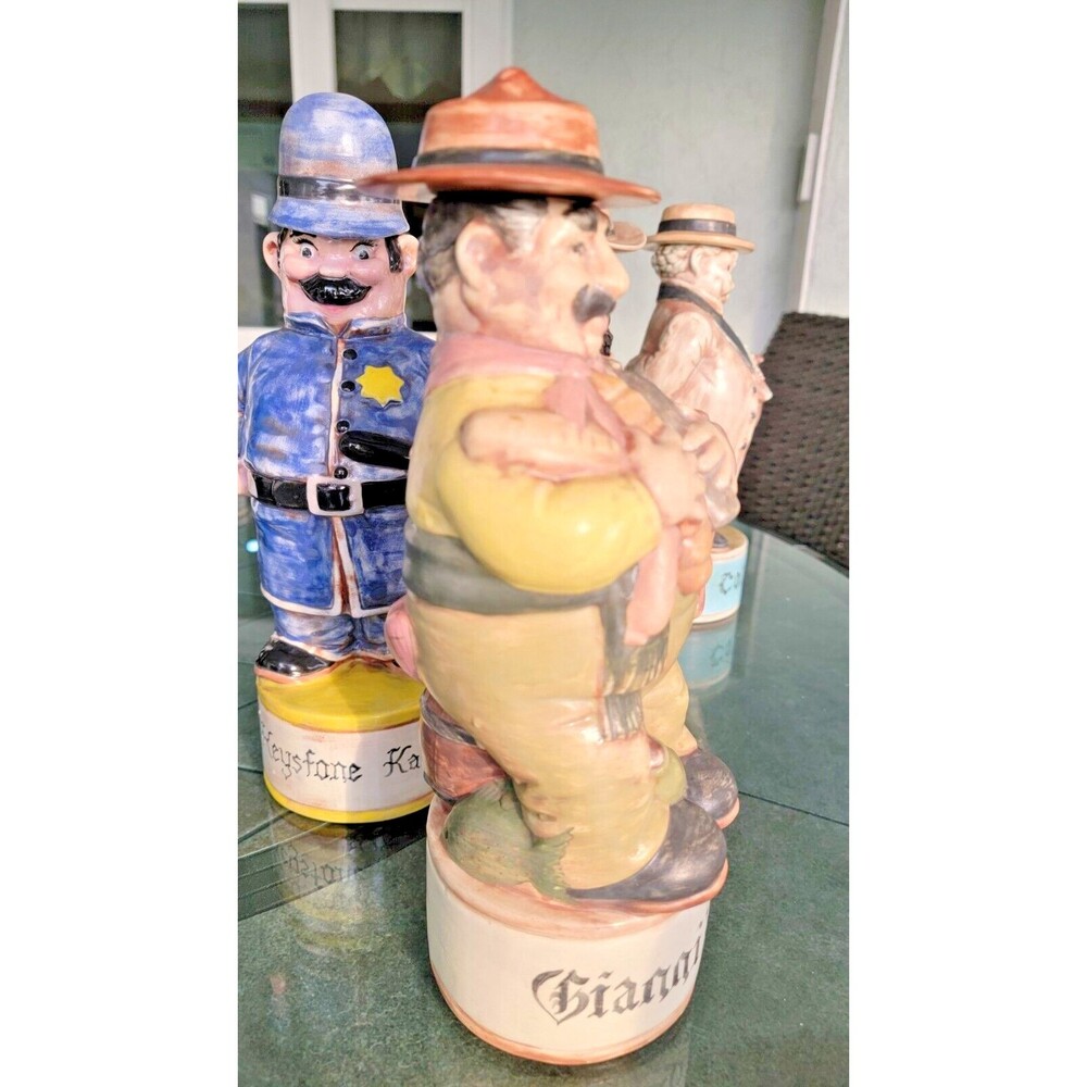 5 Vintage 1970s Alberta's Mold Hand Painted Ceramic Liquor Decanters w Lids - Picture 7 of 16